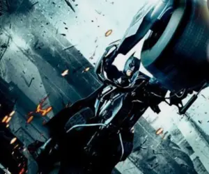 Motorcu Batman